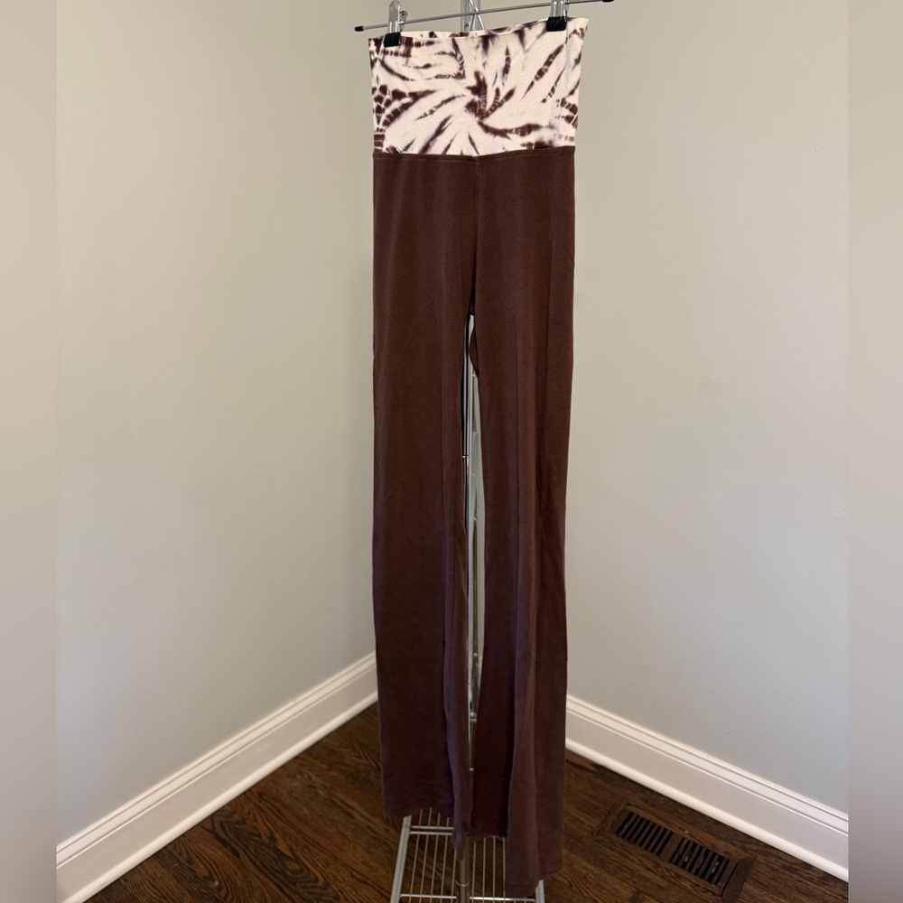 Brown Tie-Dye Hard Tail Flare Yoga Pants
